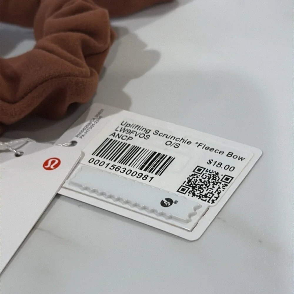 LULULEMON Uplifting Scrunchie Fleece Bow Ancient Copper brown 🧡 NWT